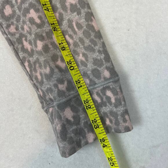 Kate Spade Sleep Shirt Long Sleeve Leopard Grey Pink Print Soft Cozy Comfort M - Picture 7 of 9